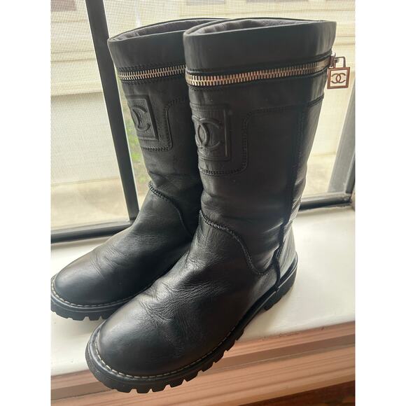 CHANEL Black Ankle Boots with Silver Zipper - Picture 4 of 6